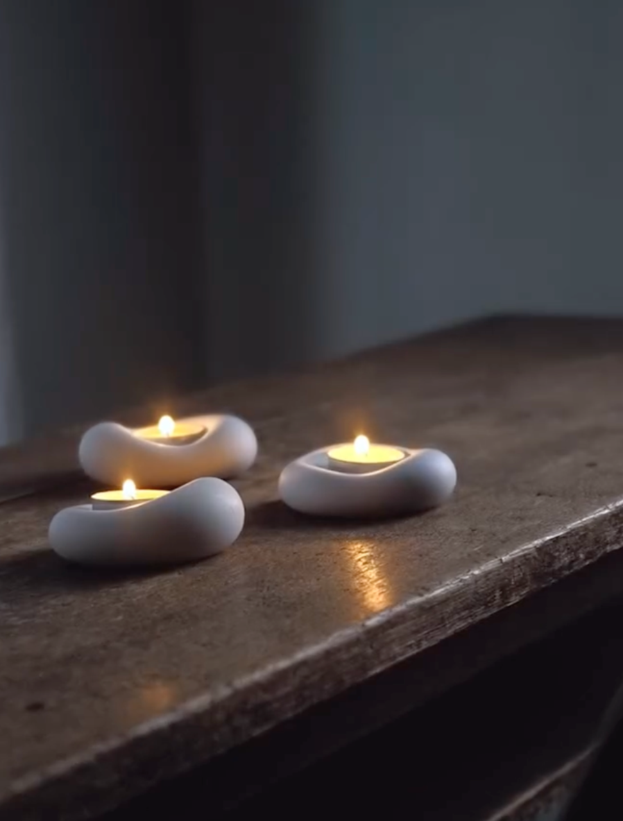 Artistic Sculpted : Tea-Light Candle Stand with Candles (Pack of 3)