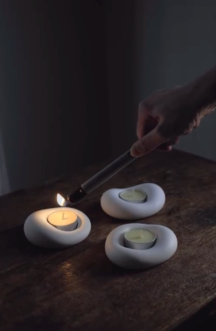 Artistic Sculpted : Tea-Light Candle Stand with Candles (Pack of 3)