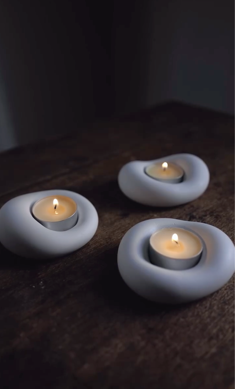 Artistic Sculpted : Tea-Light Candle Stand with Candles (Pack of 3)